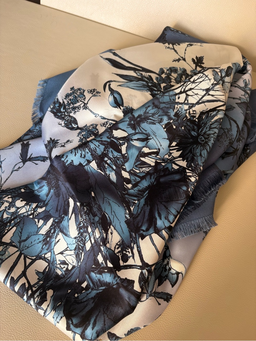 Christian Dior Floral 140 Giant Silk Scarf - Picture 9 of 10